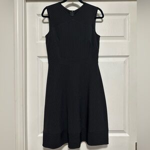 Tahari Arthur S Levine Black w Stripes Sleeveless Dress Size 6